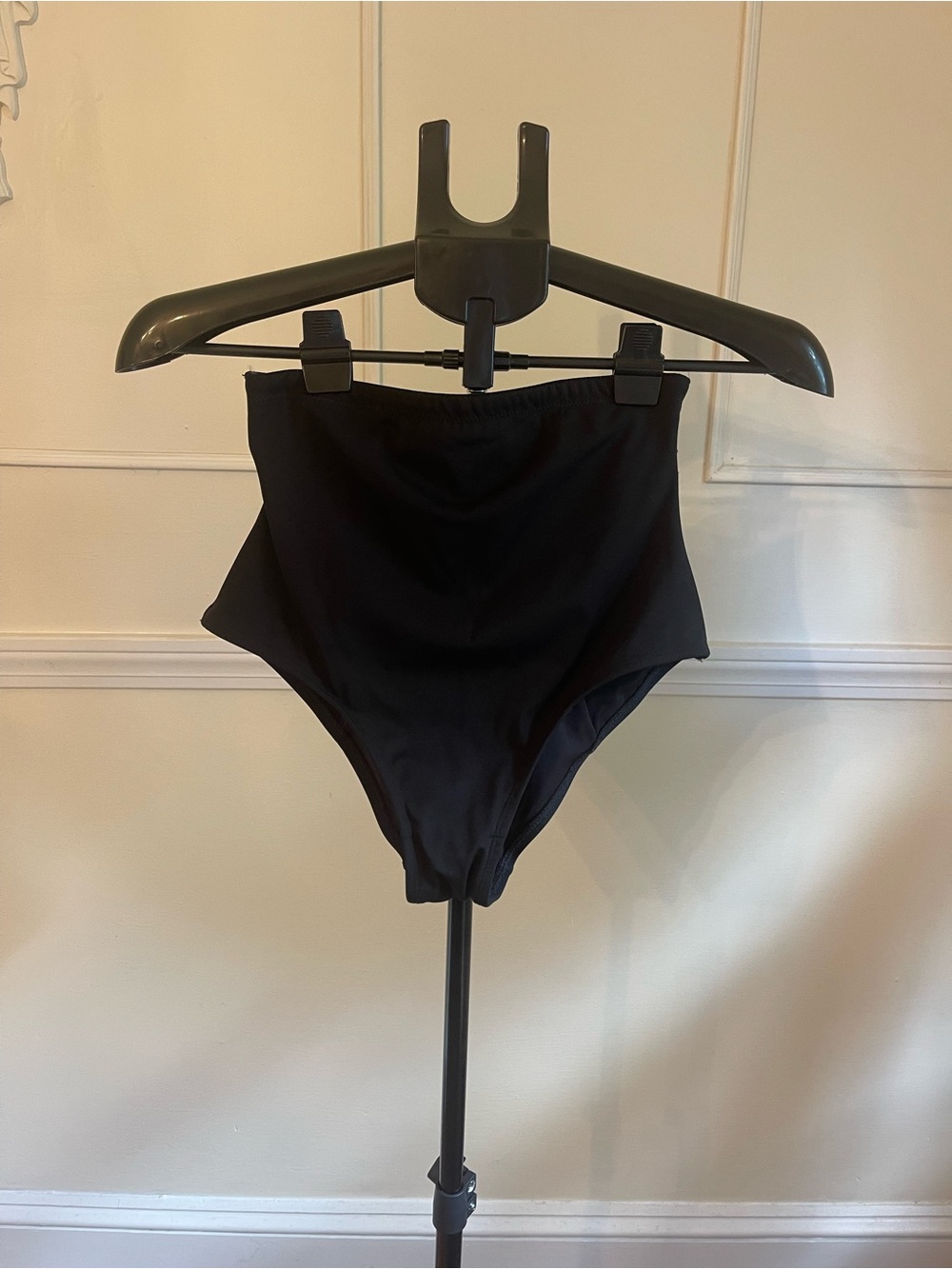 TA3 SWIM BOTTOM